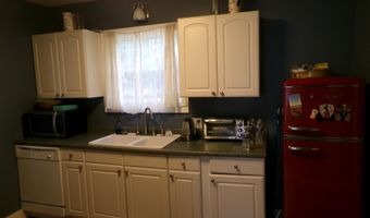 204 Hawthorne St, Alma, MI 48801