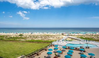 403 N EDGEWATER HOUSE Rd 403N, Bethany Beach, DE 19930
