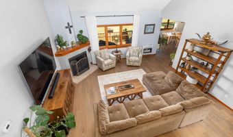 92 ASHLEY Dr, Alpine, WY 83128