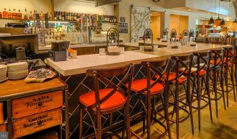 117 HARVESTER Dr, Lake Frederick, VA 22630