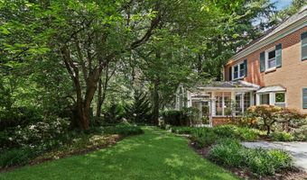 5110 DUVALL Dr, Bethesda, MD 20816