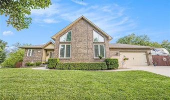 15417 Poplar St, Basehor, KS 66007