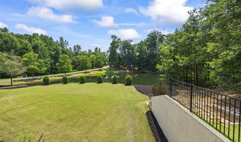 1005 Renfroe Lk, Auburn, GA 30011