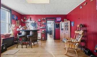 318 Front St, White, NJ 07823