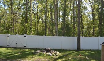 31 Chestnut Way Cir, Barnegat, NJ 08005