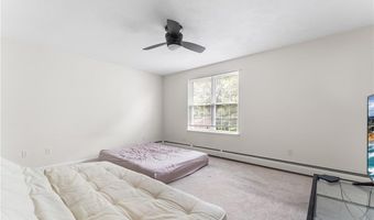60 Hawthorne Pl 3, North Providence, RI 02904