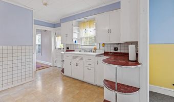 34 Second Ave, Augusta, ME 04330