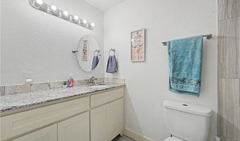 4 Evesham Ln, Bella Vista, AR 72714