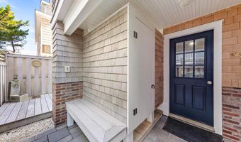 5 NINTH, Beach Haven, NJ 08008