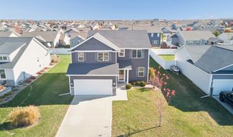 2301 NW Beechwood St, Ankeny, IA 50023