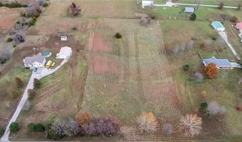 4835 Eisenhower Rd, Baldwin City, KS 66006