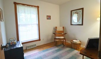 506 12th Ave NW, Altoona, IA 50009