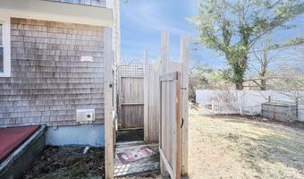 9 Marilyn Rd, Bourne, MA 02532