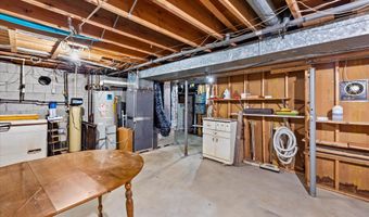 25 MEADOW GLEN Dr, Dover, DE 19901