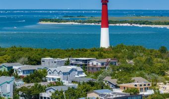 18 W 7TH St, Barnegat Light, NJ 08006