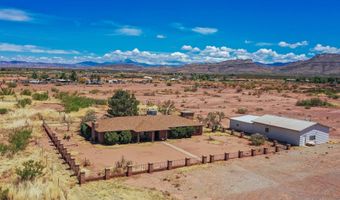 102 Mountain Meadow Rd, Alamogordo, NM 88310