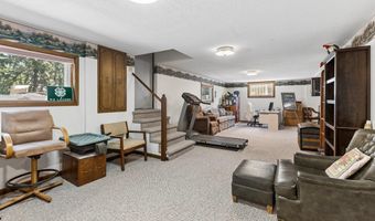 1520 Elkhorn Dr, Arlington, NE 68002