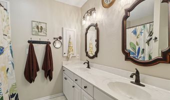 1210 SE Mallard Creek Dr, Ankeny, IA 50021