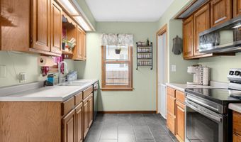 905 4th Ave SW, Austin, MN 55912