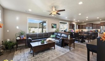 204 S Lawson St, Airway Heights, WA 99001