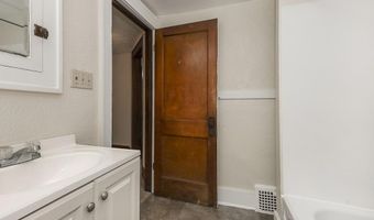 146 E Glenwood Ave, Akron, OH 44304