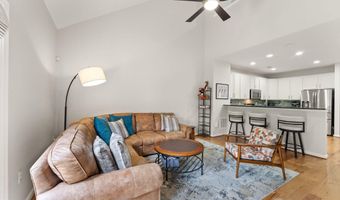 44360 OAKMONT MANOR Sq, Ashburn, VA 20147