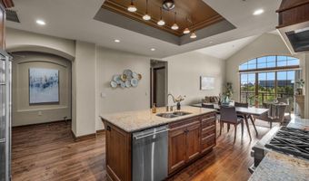 363 SW Bluff Dr 409, Bend, OR 97702