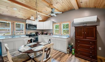 14 JOHNS Rd, Augusta, WV 26704