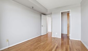 2400 CLARENDON Blvd 815, Arlington, VA 22201
