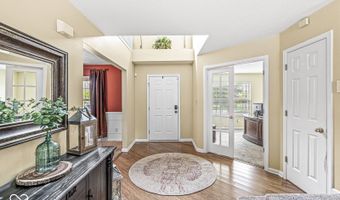 6332 Surrey Ct, Anderson, IN 46013