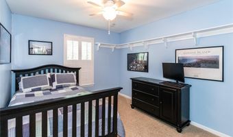 1201 Oak Borough Dr, Ballwin, MO 63021