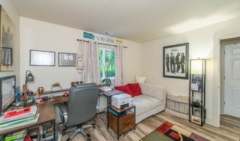 5 Deer Valley Ln 10, Alloway, NJ 07462