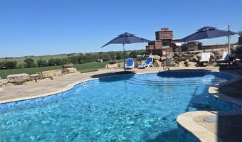 19417 S 5th Dr, Beatrice, NE 68310