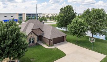 4002 SW Flatrock Cv, Bentonville, AR 72713