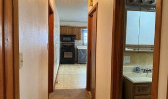 540 S 8th St, Akron, IA 51001