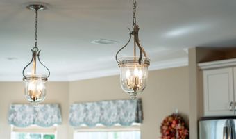 10 CHAPEL HILL Ct, Barnegat, NJ 08005