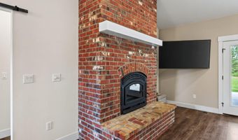 871 W Kenai Ln, Athol, ID 83801