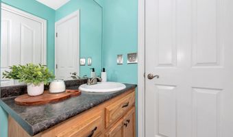 222 Mary Jo Isom Ln, Arab, AL 35016