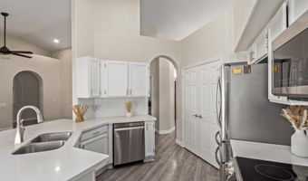 3109 N MEADOW Dr, Avondale, AZ 85392