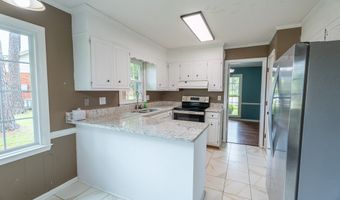 1610 Woodfield Ct, Albany, GA 31721