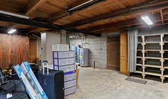 1367 ED ARNOLD Rd, Augusta, WV 26704