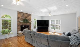 625 Cherry Farm Rd, Burrillville, RI 02830