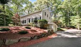 2 Rock Rd, Attleboro, MA 02703