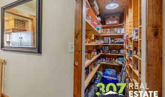 2929 E Ave, Cody, WY 82414