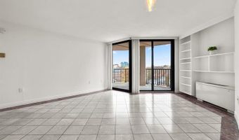 4242 E WEST Hwy 809, Bethesda, MD 20815