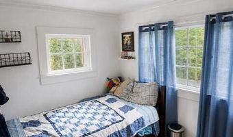 137 Park Ave, Allegan, MI 49010