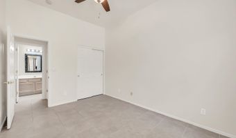 37204 N TRANQUIL Trl 24, Carefree, AZ 85377