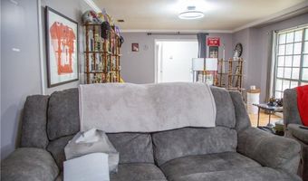 320 Brobston St, Baxley, GA 31513