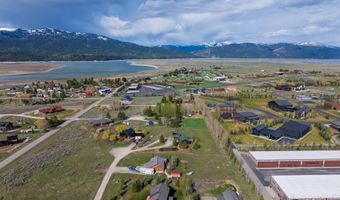 60 BUCKRAIL Ln, Alpine, WY 83128