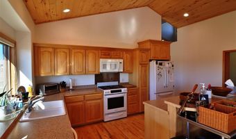 6 Chondell Dr, Cody, WY 82414